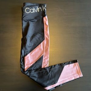 Calvin Klein performance shin high workout pants size small. Super soft